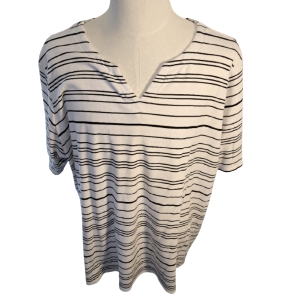NWoT Croft and Barrow V-Neck Top Size 3X Stripes White Black 100% Cotton
